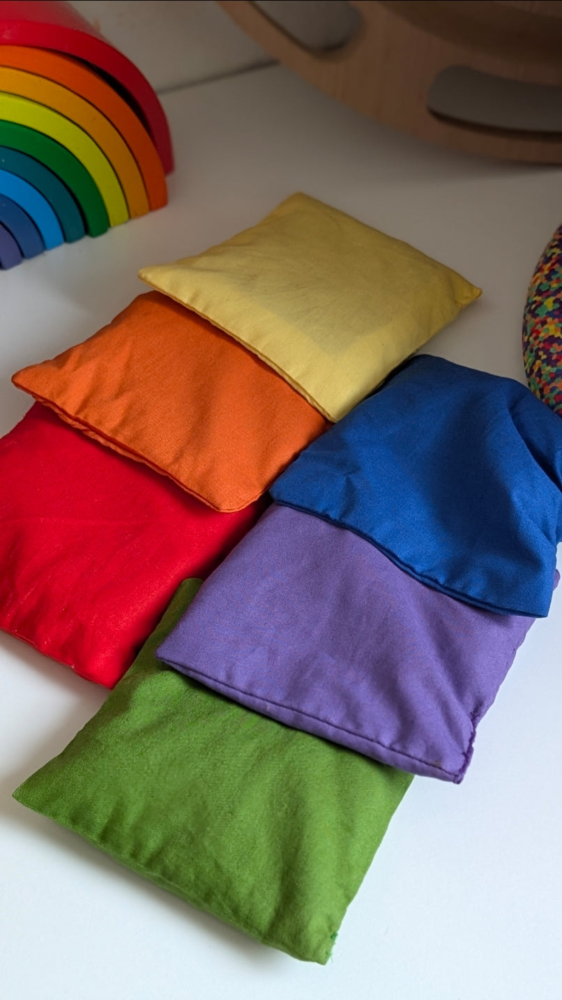 6 Kirchkernkissen in den Stapelstein Farben, Aktivitätsspielzeug, Montessorispielzeug, Wurfspiel, Farbensortierspiel, Motorikspiel